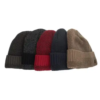 2023 Нов Плюшено Пуловер, Възли Вълнени шапки на тъмните копчета, Шапки, плетени калъф за всеки ден Топли Памучни Шапки, Продажба на Едноцветни шапки